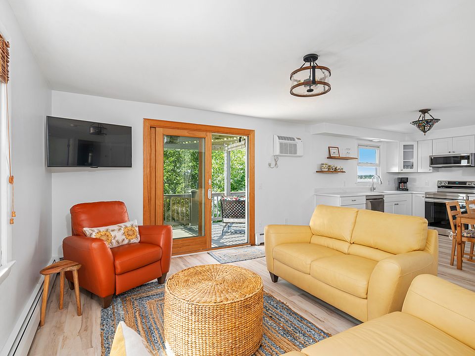 Comfortable and stylish leather sofas and recliner.