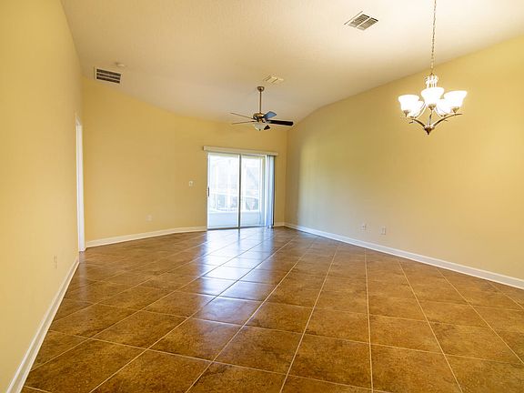 5th image of 3576 Bancroft Dr