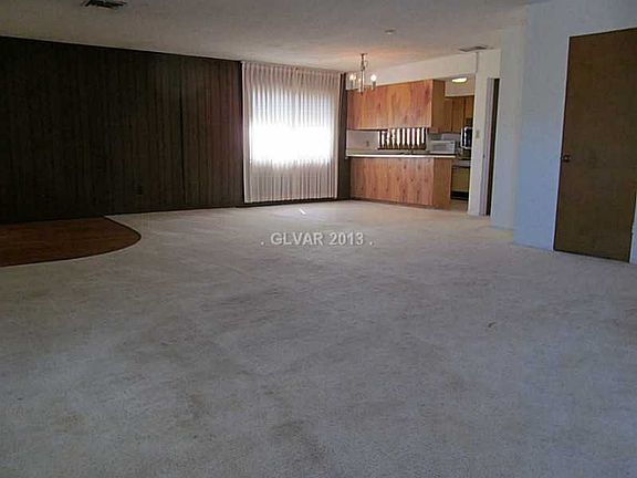 3rd image of 1238 S 5th Pl