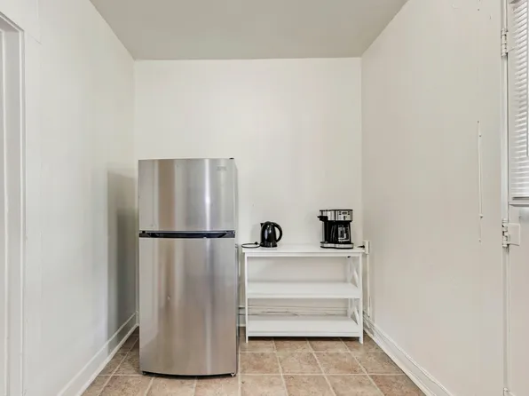 915 W 21st St, Austin, TX