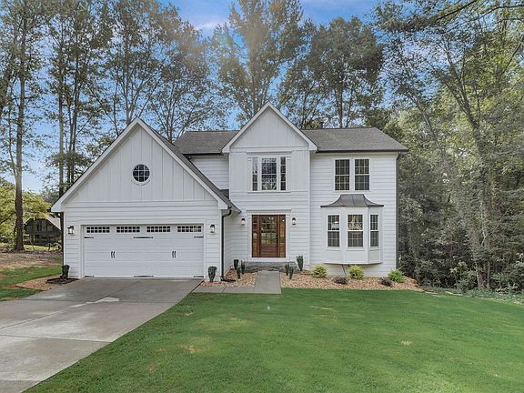4th image of 2104 Murdock Rd