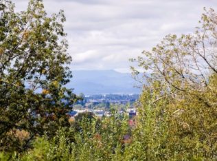 1985 Woodlawn Ave, Eugene, OR 97403