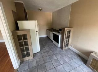 527 Farmington Ave #C2, Hartford, CT 06105