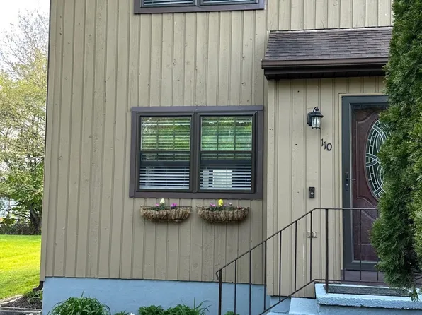 110 Sterling Place, Highland, NY 12528