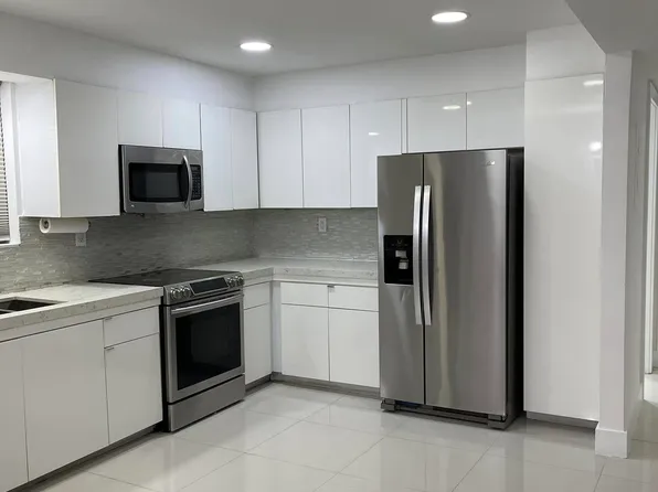491 Ives Dairy Rd, Miami, FL 33179