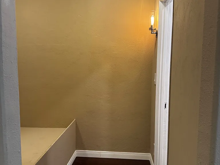 Real Empresa Santa Monica LLC — Photo 4