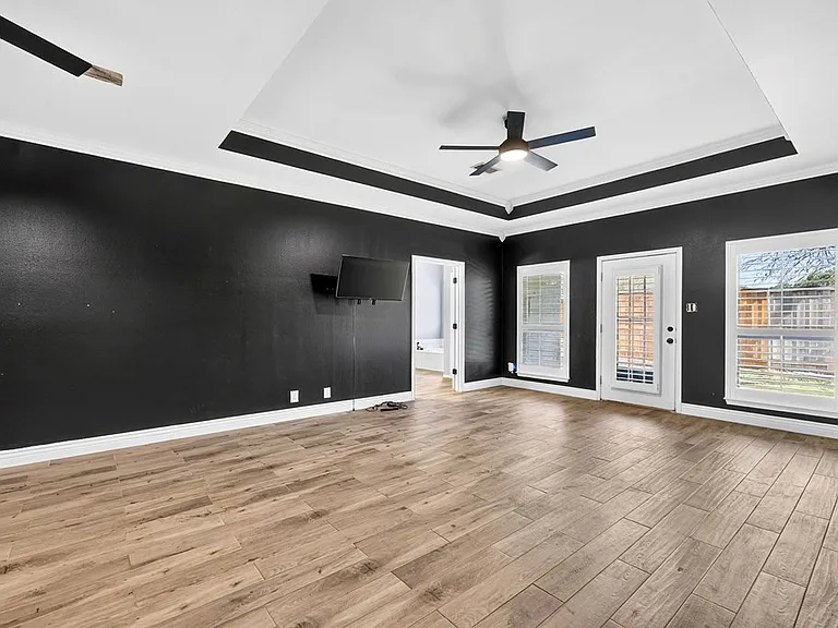 4910 Kingsboro Ct — Photo 48