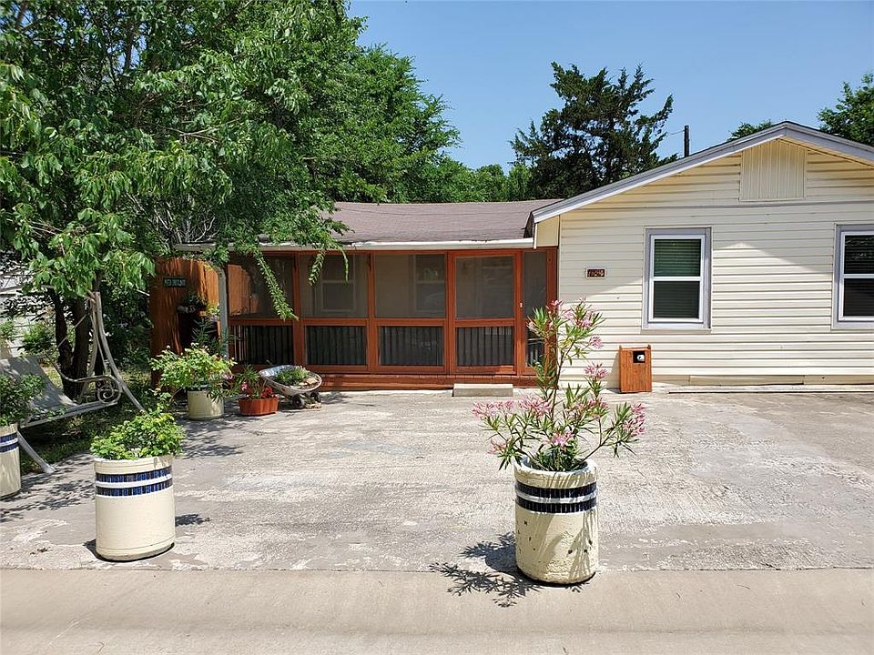 1st image of 489 Dover Dr