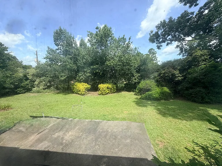 839 Malibu Dr — Photo 21