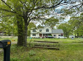434 Hoffman Ln, Hauppauge, NY 11788