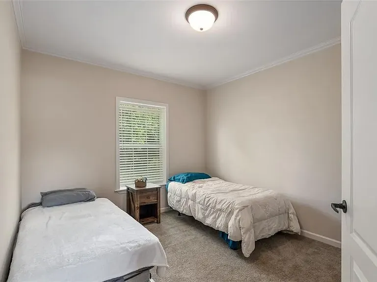 bed 1