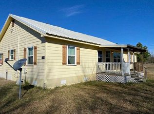7119 Cotton St, Bedias, TX 77831