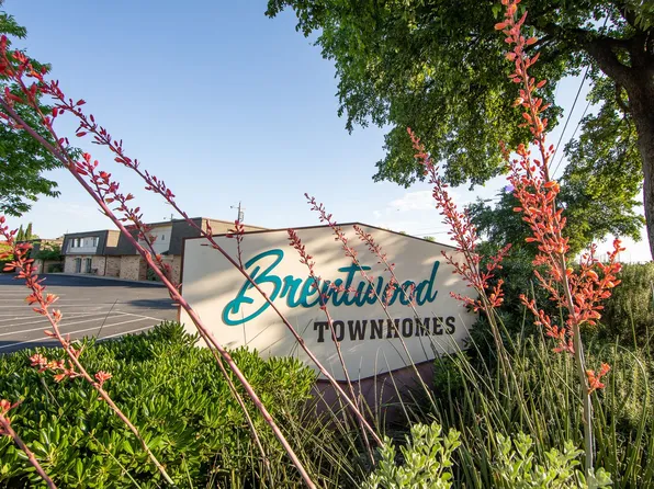 BWT - Brentwood Townhomes