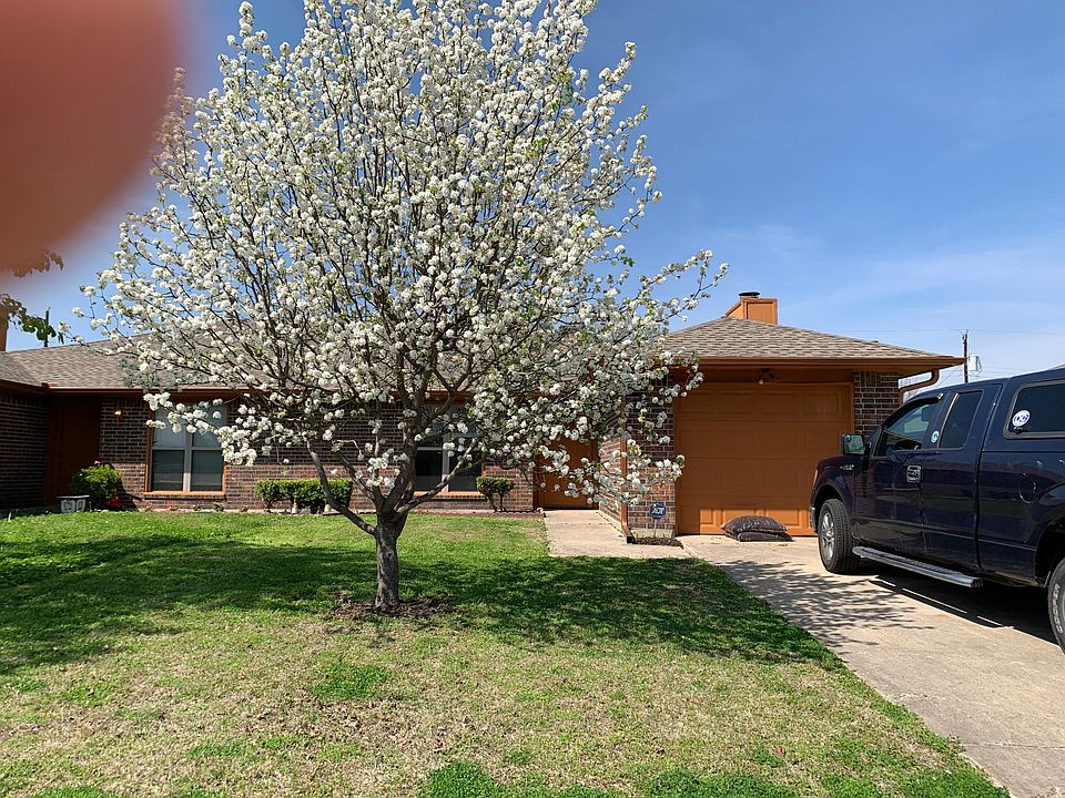1st image of 4015 William St