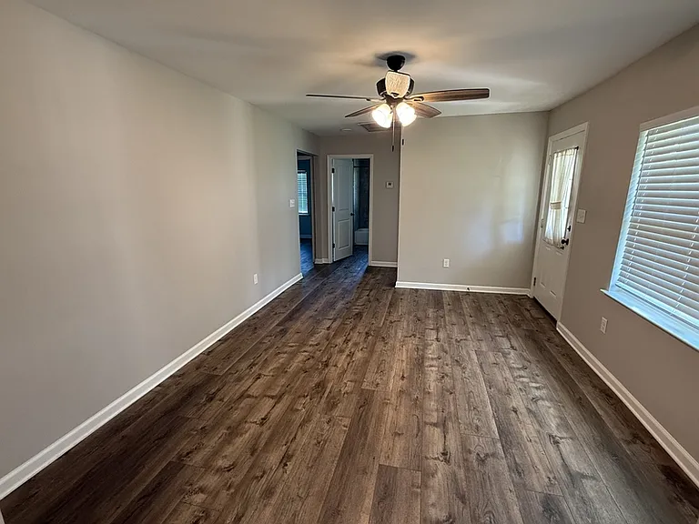 6970 Raleigh Lagrange Dr — Photo 10