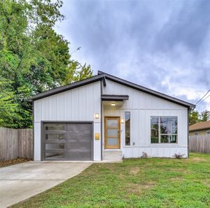 1726 Nomas St, Dallas, TX, 75212
