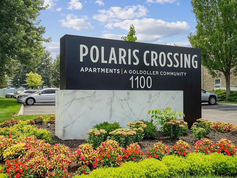 Polaris Crossing — Photo 24