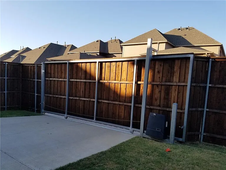 1016 Taylor Dr — Photo 33