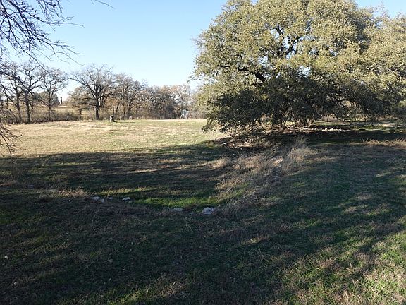 4th image of 601 County Road 359