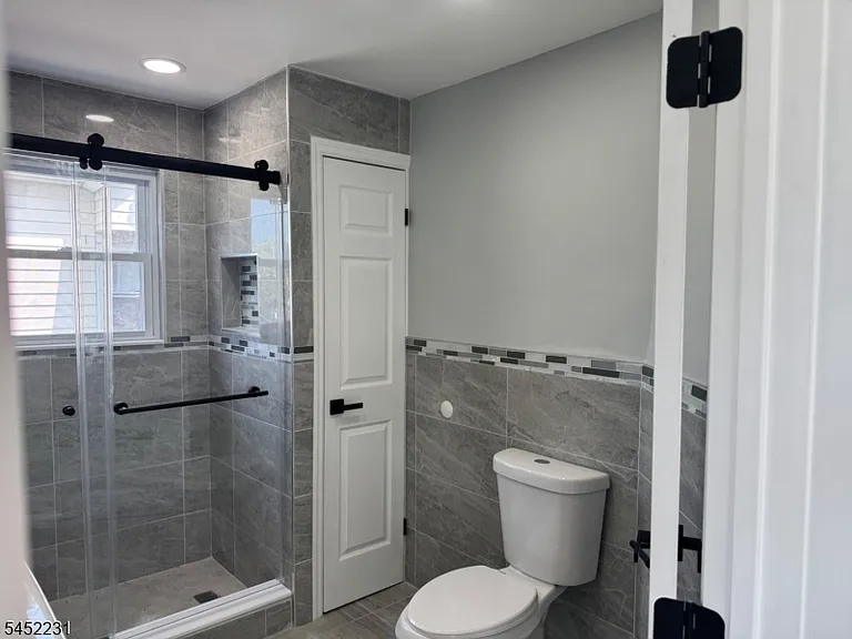 114 Orange Ave — Photo 8