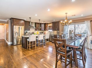 2487 Dorchester Rd, Union, NJ 07083