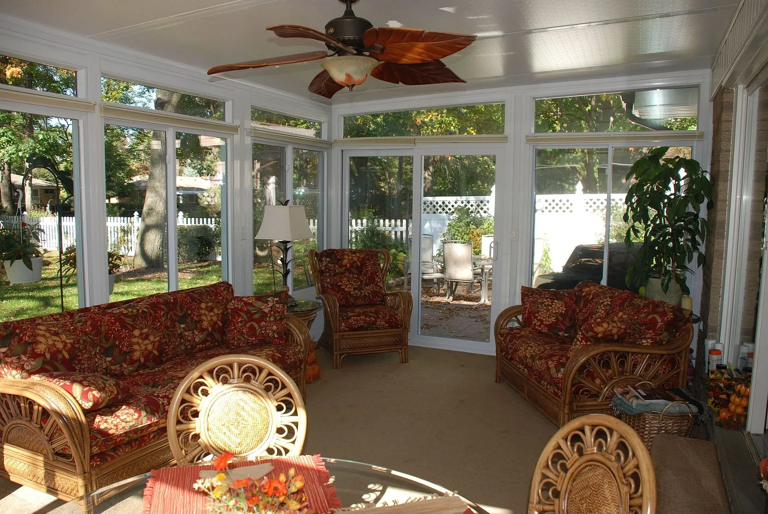5284 W Park Dr photo 1