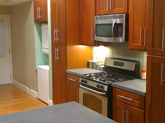 3rd image of 1248 Hampshire St APT C