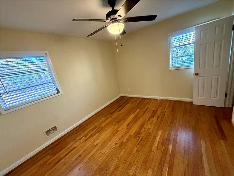 1648 Hammond Woods Cir SW — Photo 20