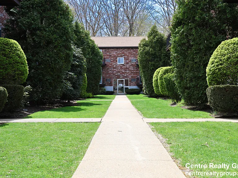 14 Bryon Rd #6B — Photo 7