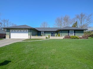 6471 Freeport Dr, Dayton, OH 45415