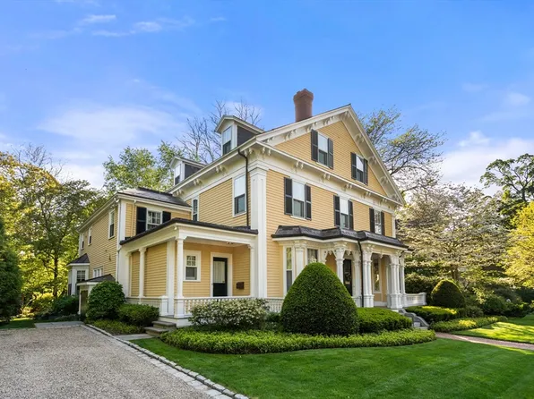 292 Franklin St, Newton, MA 02458