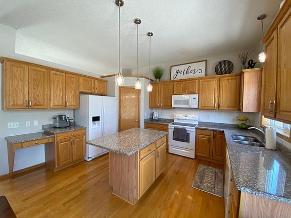 5th image of 2580 Grey Eagle Dr