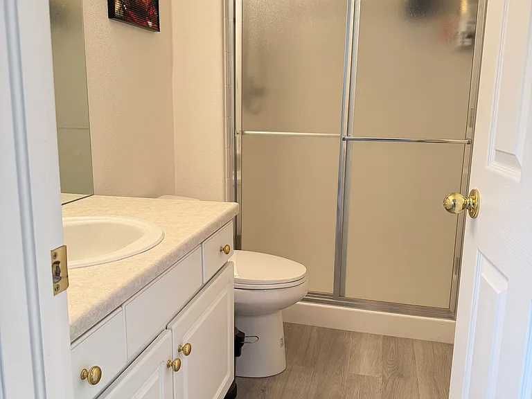 5767 Glenstone Dr — Photo 13