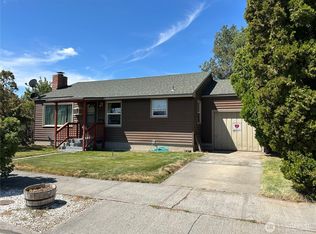 1126 W Columbia Ave, Moses Lake, WA 98837