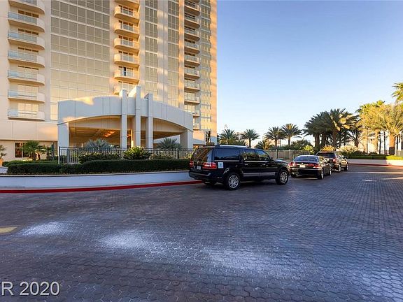 2nd image of 125 E Harmon Ave #409