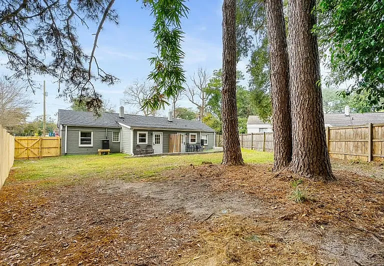 4624 Oakwood Ave #A — Photo 13