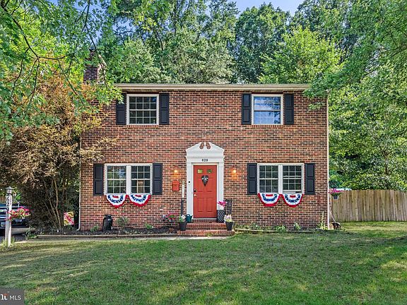 2nd image of 629 Terrapin Ln
