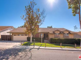1320 Nonchalant Dr, Simi Valley, CA 93065
