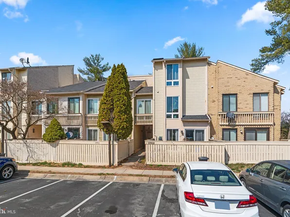10009 Ridgeline Dr, Gaithersburg, MD 20886