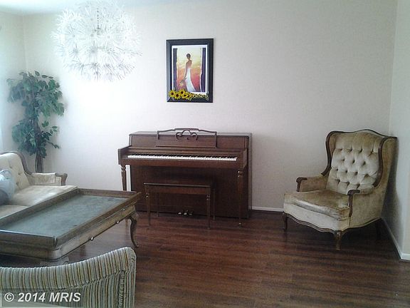 2nd image of 4702 Kemper Dr