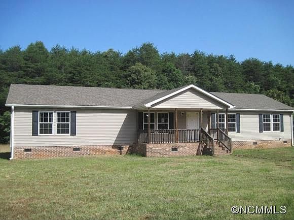 1st image of 352 Bates Dr