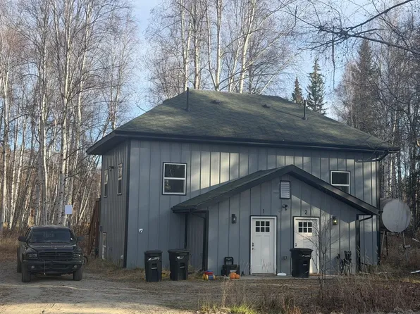 2043 Pegasus Rd N, Fairbanks, AK 99712