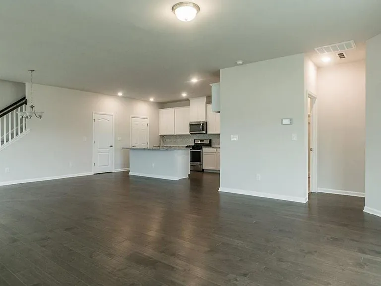 219 Watauga Lake Dr — Photo 14