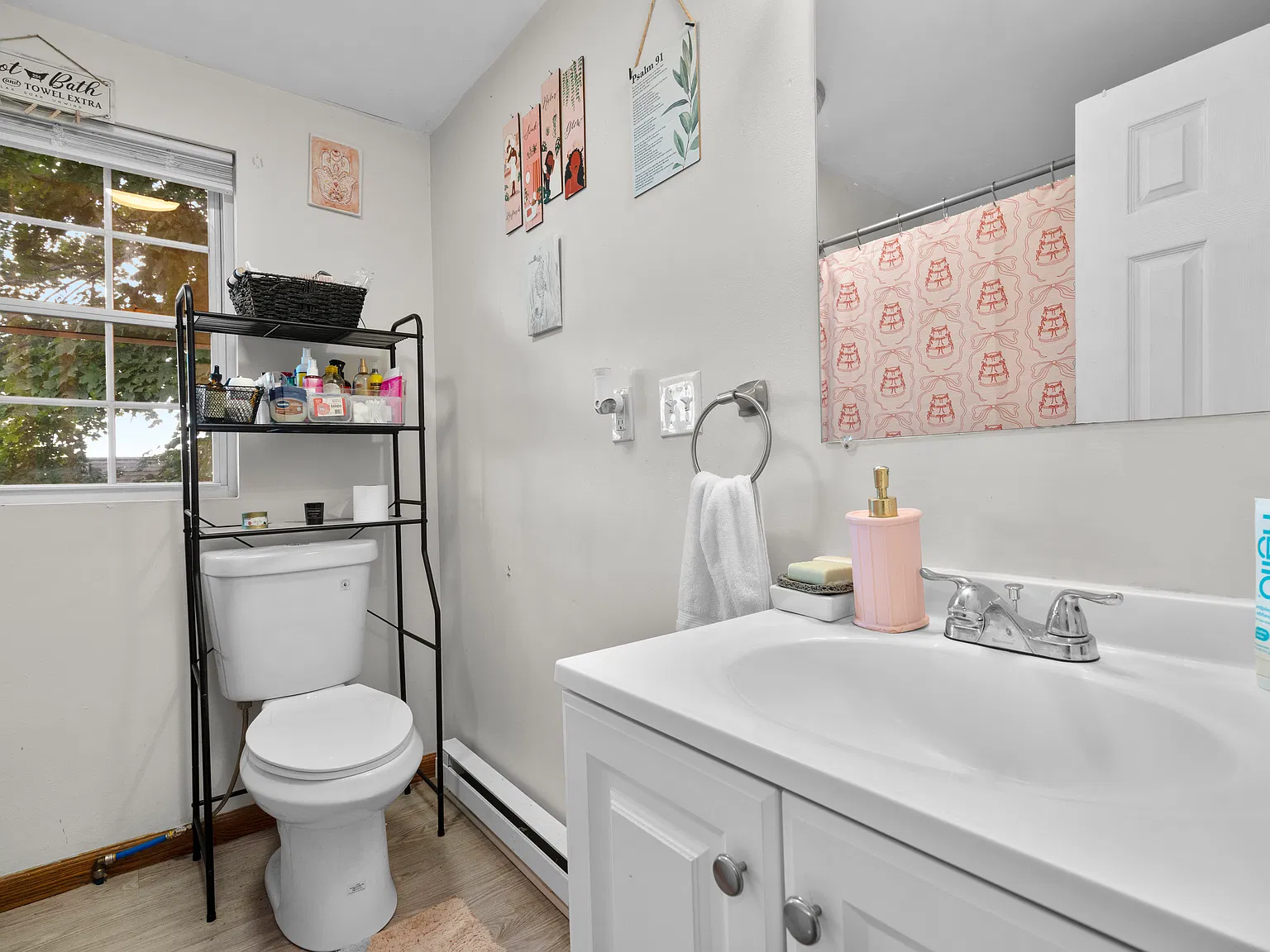 1 bed, 650 sqft, $1,200 — Photo 4