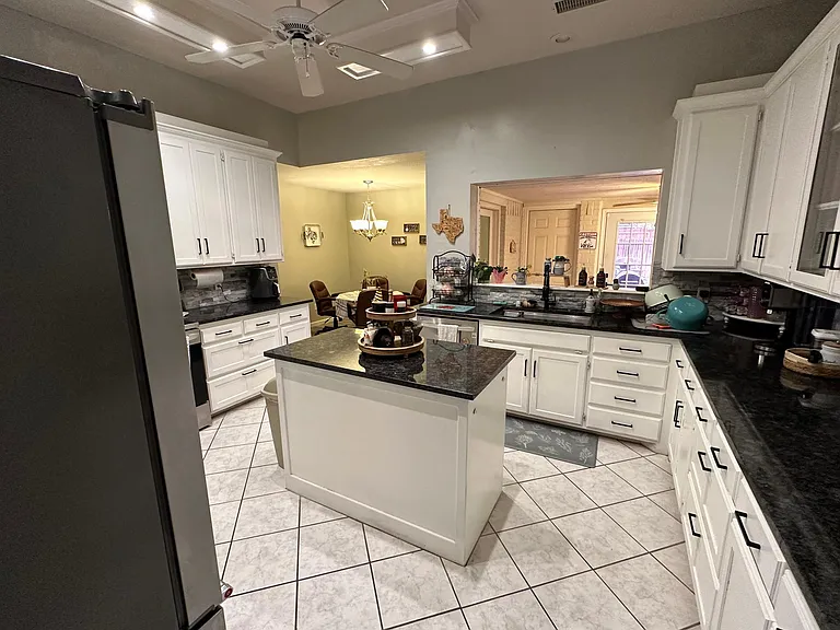7501 Sheldon Rd — Photo 6