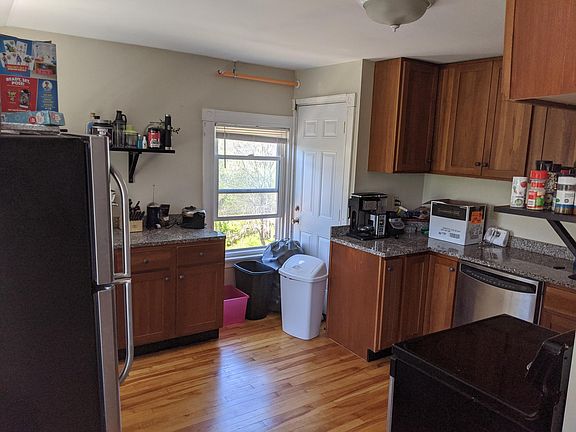 5th image of 4 Boody St Floor 3