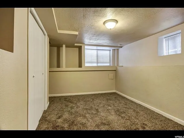 590 E Leland Ave — Photo 15