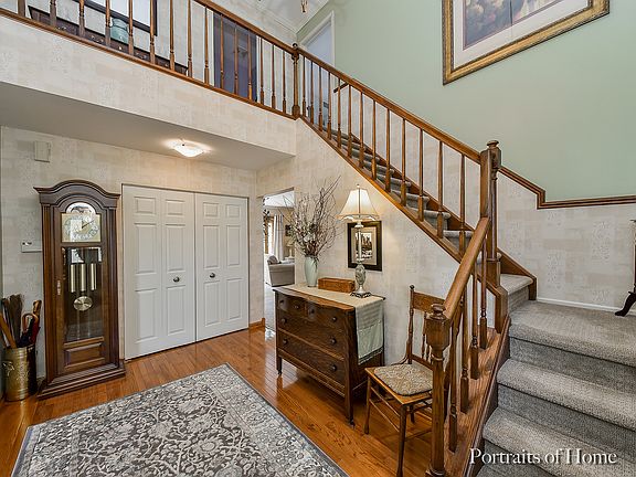 4th image of 2364 Richmond Dr