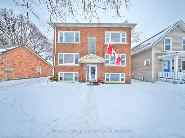 81 Maple St #5, Saint Catharines, ON L2R 2B1