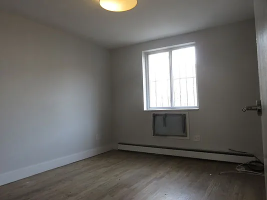 Rented by Rennit Inc. | media 54